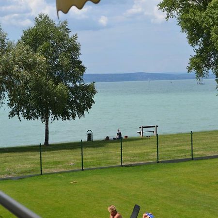 A16 Beachapartman Siofok Exterior photo