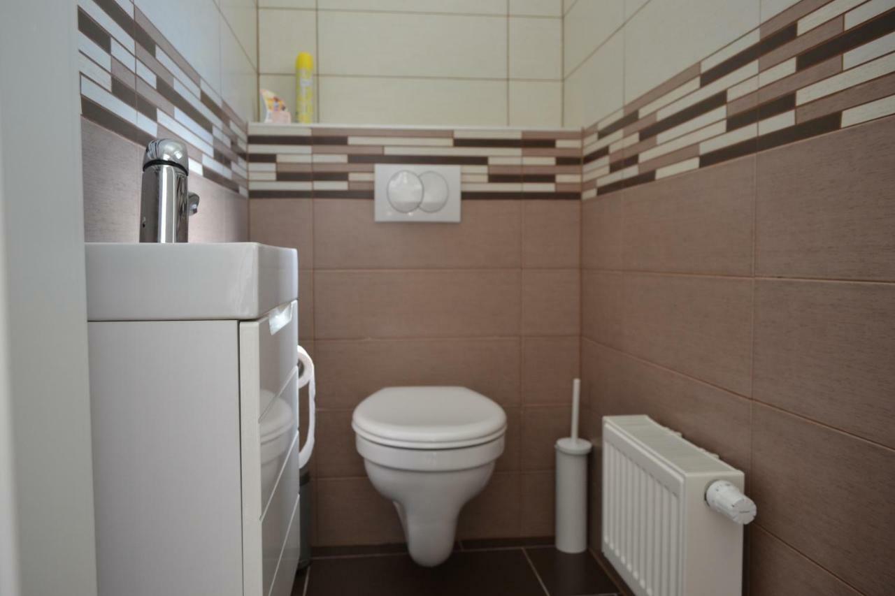 A16 Beachapartman Siofok Exterior photo